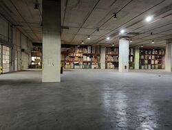 Jalan Buroh (D22), Warehouse #571675121